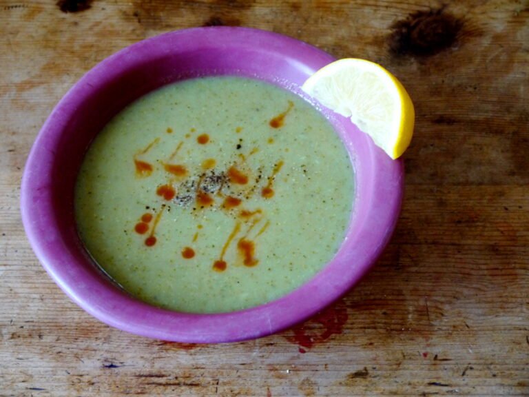 Paleo Creamy Broccoli Soup