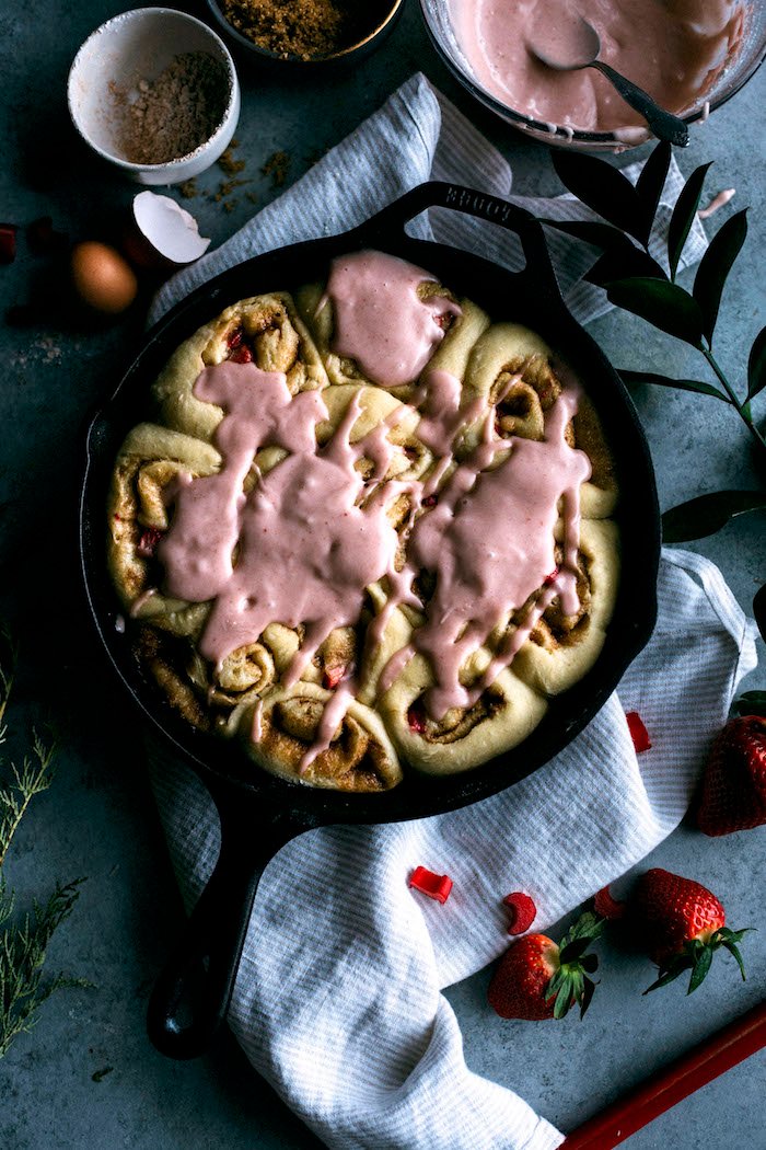 Strawberry Rhubarb Cinnamon Rolls | The Almond Eater